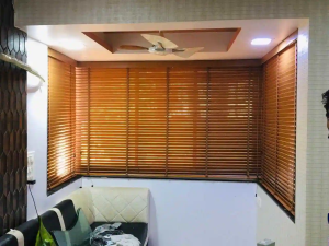 wood blinds Image